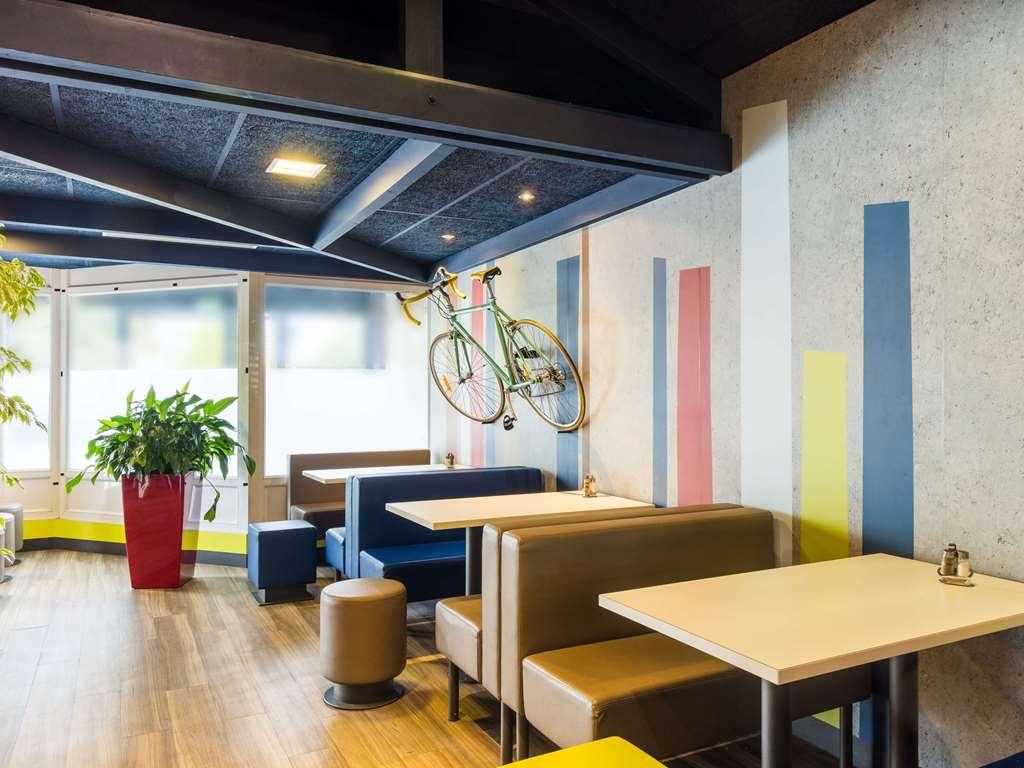 Ibis Budget Issy Les Moulineaux Paris Ouest Esterno foto