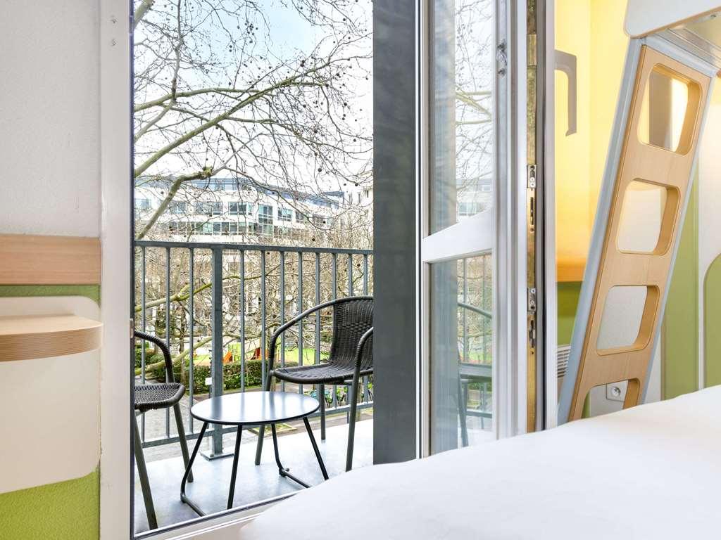 Ibis Budget Issy Les Moulineaux Paris Ouest Camera foto